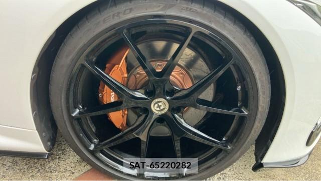 Lexus LC 2017-05 8855412-8