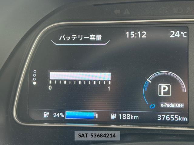 Nissan LEAF 2021-03 8855531-1