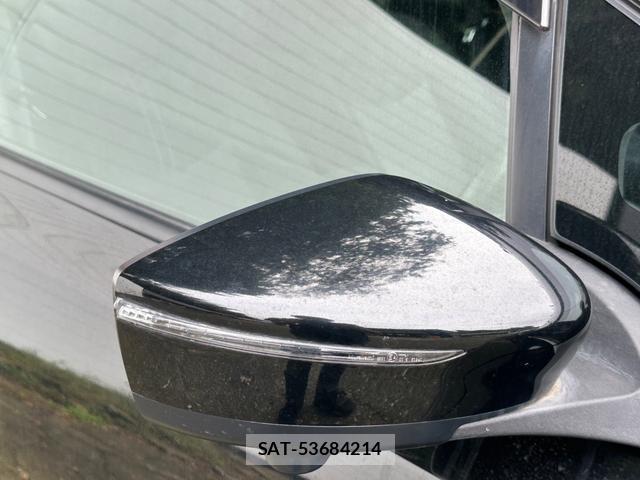 Nissan LEAF 2021-03 8855531-14