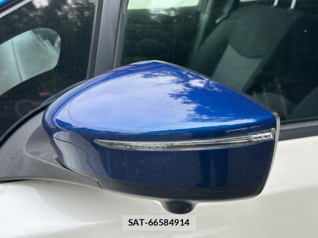 Nissan LEAF 2021-09 8855532-17