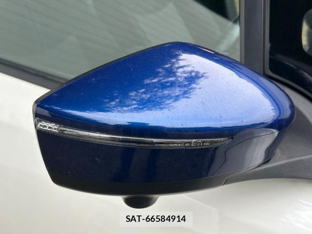 Nissan LEAF 2021-09 8855532-18