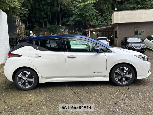 Nissan LEAF 2021-09 8855532-3