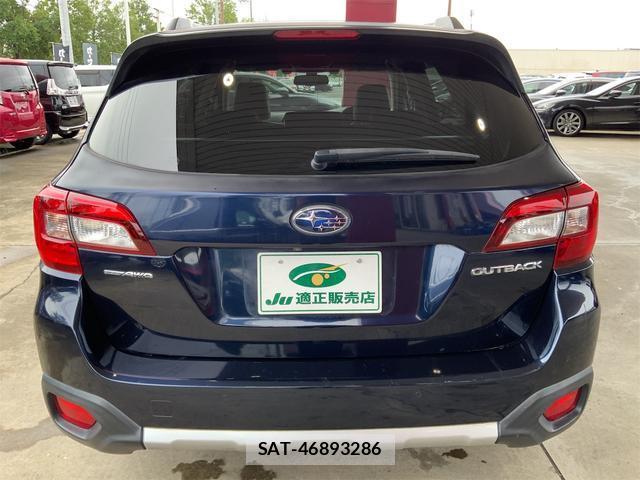 Subaru OUTBACK 2018-01 8854394-2