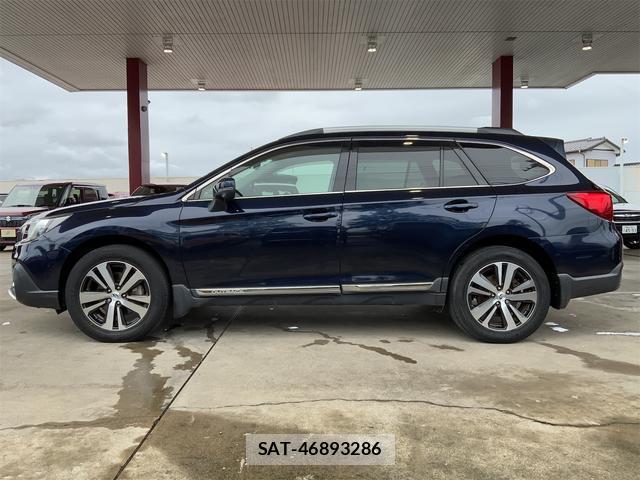 Subaru OUTBACK 2018-01 8854394-4