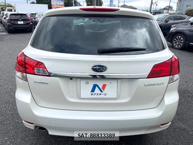 Subaru LEGACY TOURING WAGON 2011-07 8855032-14