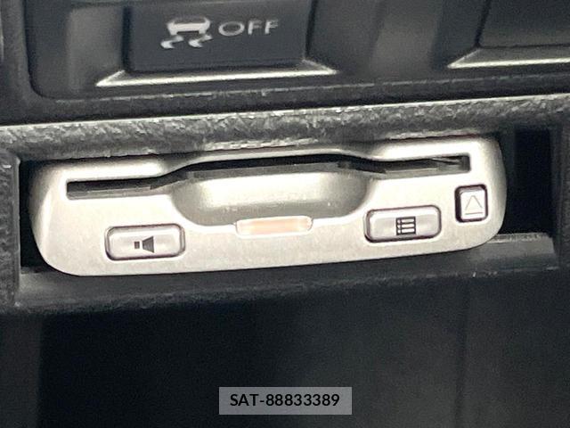 Subaru LEGACY TOURING WAGON 2011-07 8855032-6