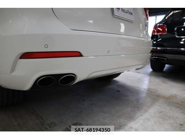 Maserati LEVANTE 2016-11 8856609-14