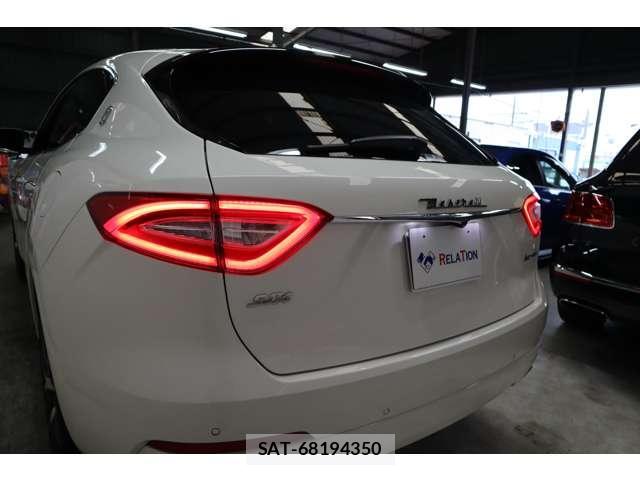 Maserati LEVANTE 2016-11 8856609-18