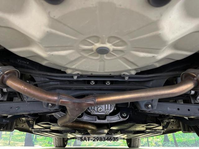 Subaru LEVORG 2015-08 8854115-18