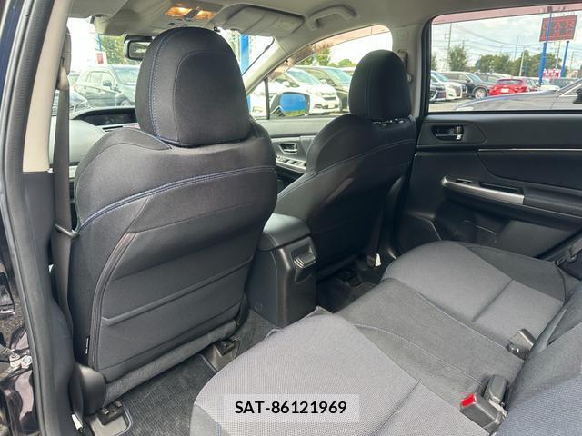 Subaru LEVORG 2016-02 8854933-13