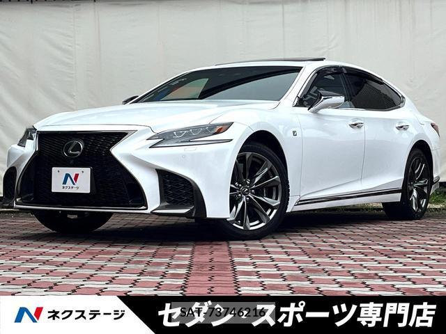 Lexus LS 2018-01 8854455-0