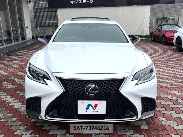 Lexus LS 2018-01 8854455-13