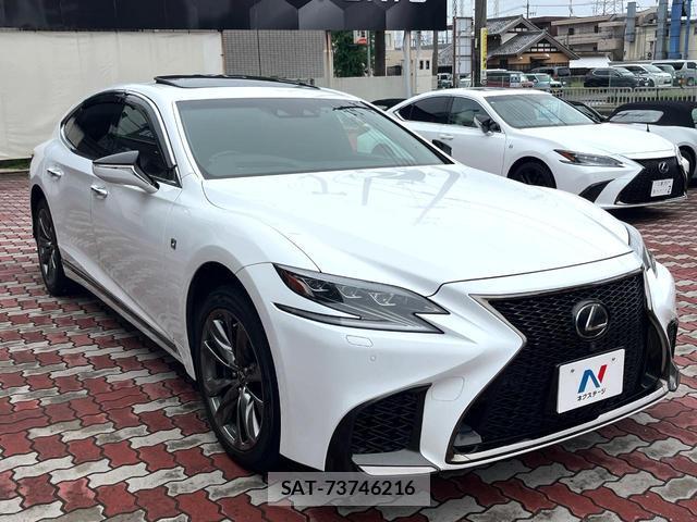 Lexus LS 2018-01 8854455-15