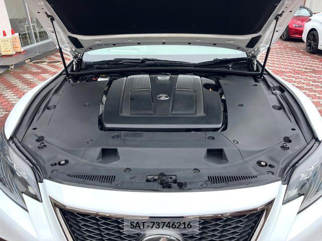 Lexus LS 2018-01 8854455-17