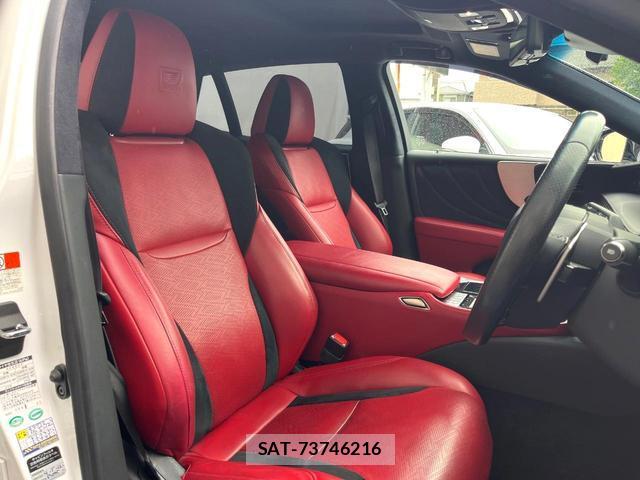 Lexus LS 2018-01 8854455-7