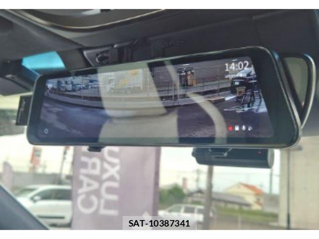 Lexus LS 2020-02 8855779-5