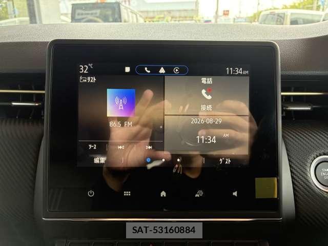 Renault LUTECIA 2023-06 8854209-14
