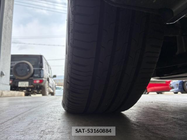 Renault LUTECIA 2023-06 8854209-18