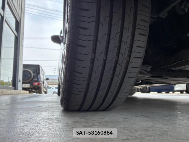 Renault LUTECIA 2023-06 8854209-19