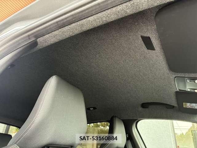 Renault LUTECIA 2023-06 8854209-7