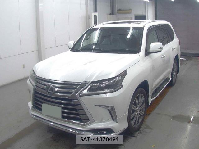 Lexus LX 2016-05 8855467-4