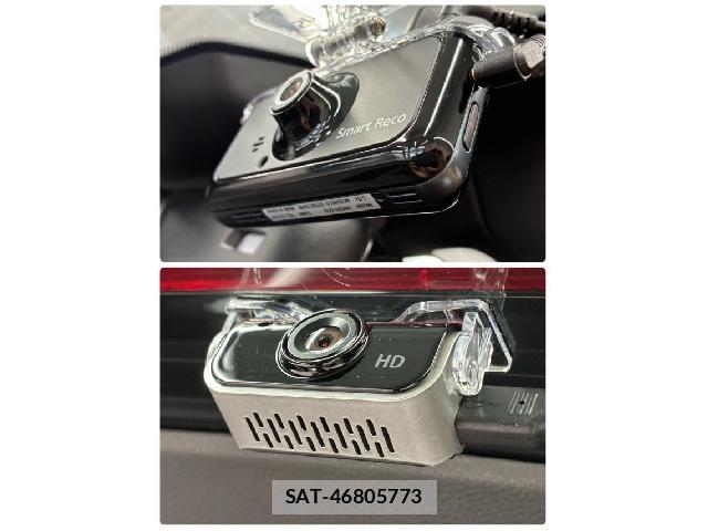 Porsche MACAN 2022-09 8854857-11