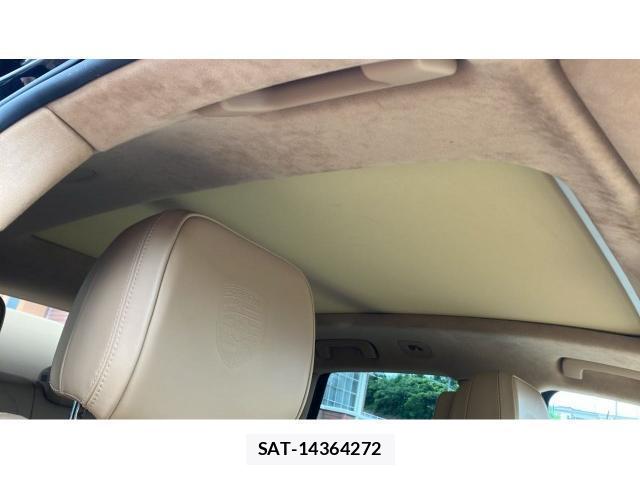 Porsche MACAN 2016-01 8854953-15