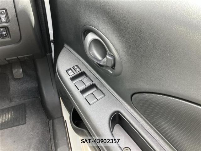 Nissan MARCH 2018-03 8857042-15