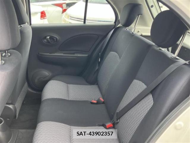 Nissan MARCH 2018-03 8857042-5