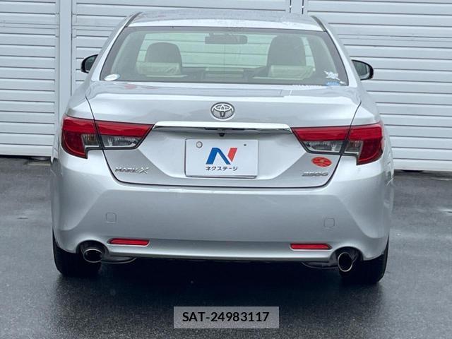 Toyota MARK X 2013-02 8855023-13