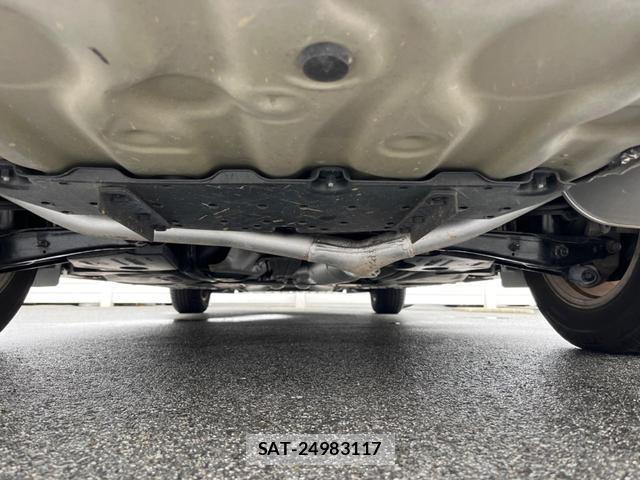 Toyota MARK X 2013-02 8855023-17