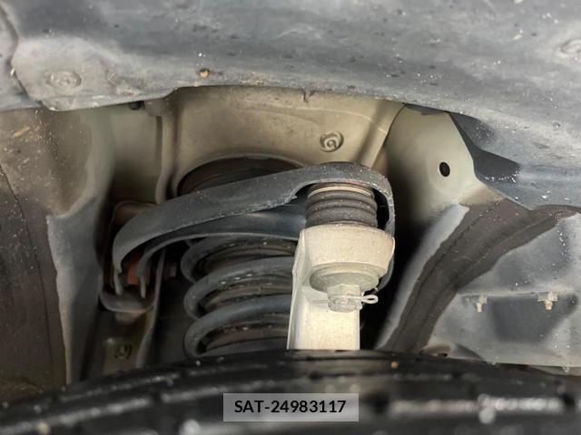 Toyota MARK X 2013-02 8855023-18