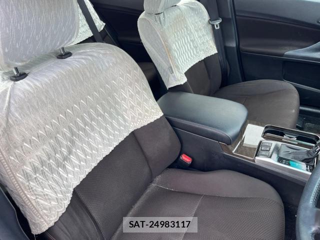 Toyota MARK X 2013-02 8855023-6