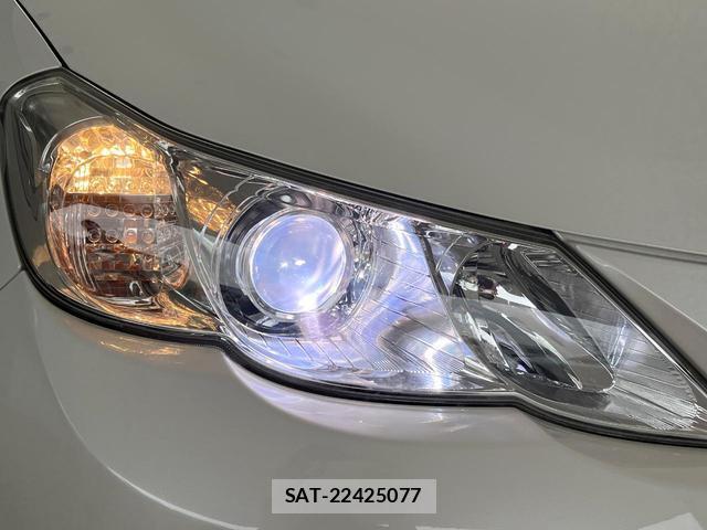 Toyota MARK X 2011-06 8856195-10