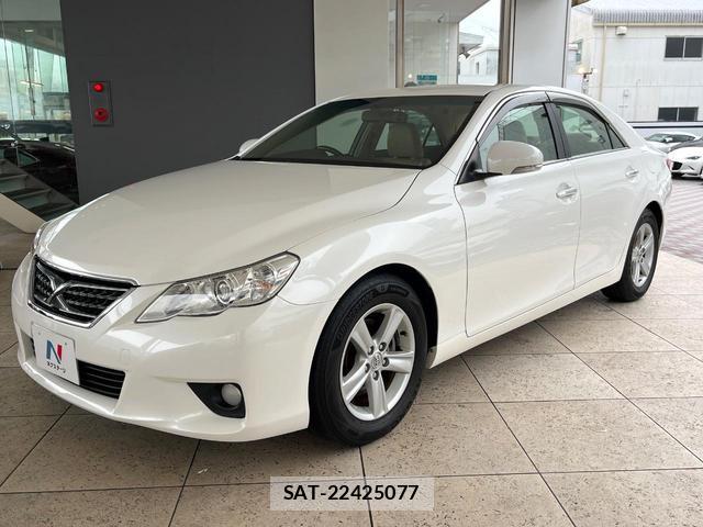 Toyota MARK X 2011-06 8856195-11
