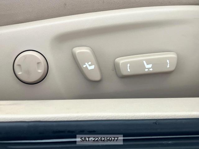 Toyota MARK X 2011-06 8856195-6