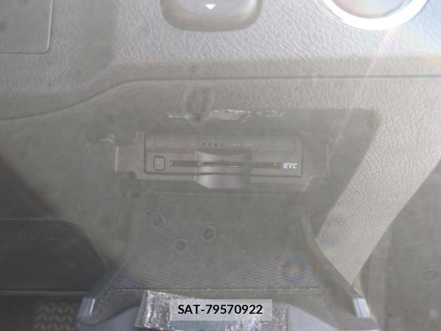 Toyota MARK X 2014-08 8857124-6