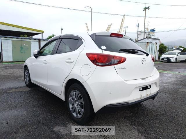 Mazda MAZDA2 2021-09 8854128-5