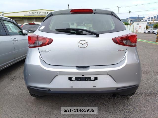 Mazda MAZDA2 2021-09 8854137-1
