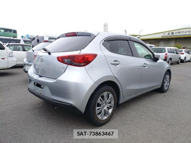 Mazda MAZDA2 2021-09 8854140-4