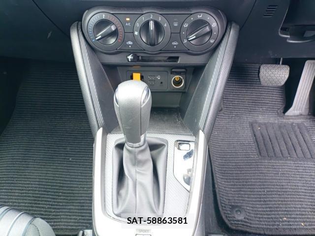 Mazda MAZDA2 2021-09 8854141-11