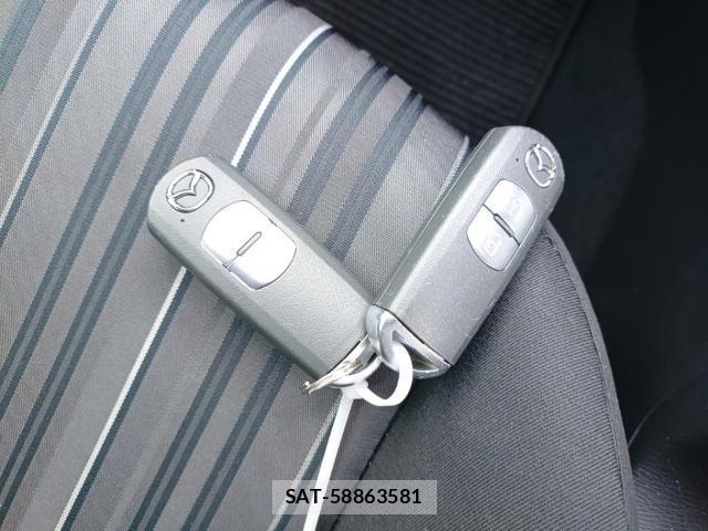 Mazda MAZDA2 2021-09 8854141-14