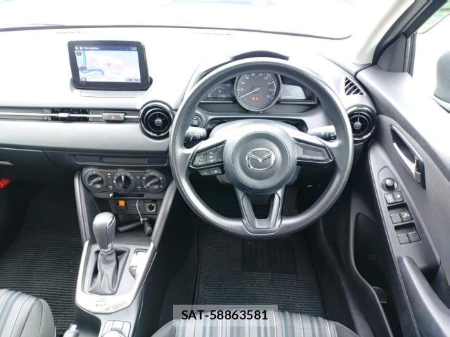 Mazda MAZDA2 2021-09 8854141-2