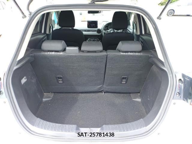 Mazda MAZDA2 2022-04 8854143-7