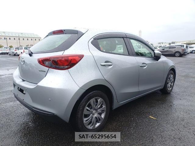 Mazda MAZDA2 2021-08 8854148-4