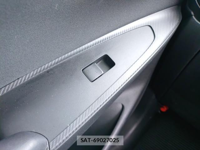 Mazda MAZDA2 2021-09 8854190-12
