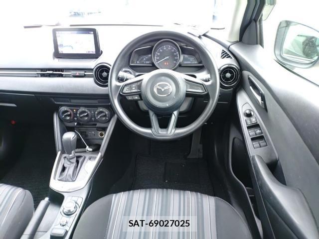 Mazda MAZDA2 2021-09 8854190-2