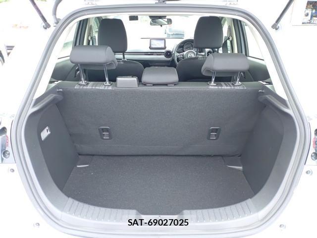Mazda MAZDA2 2021-09 8854190-7