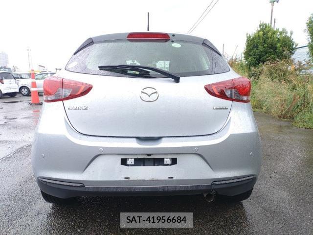 Mazda MAZDA2 2021-09 8854193-1