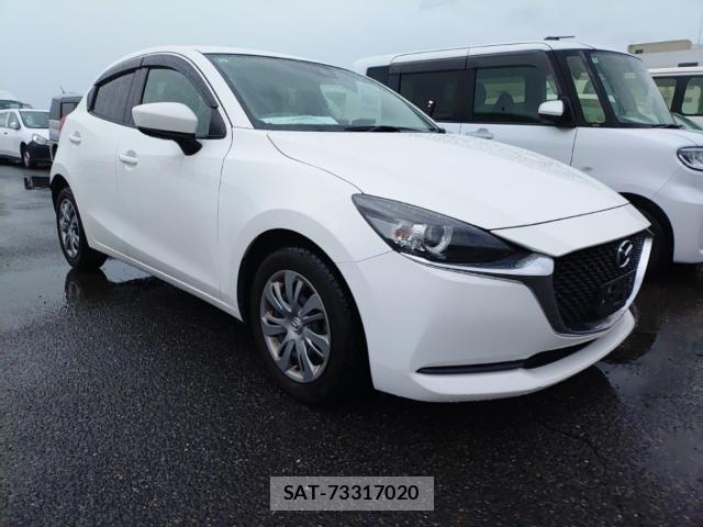 Mazda MAZDA2 2021-09 8854197-3